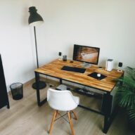 フットレストの使い方｜デスクワークの足の悩みを軽減！